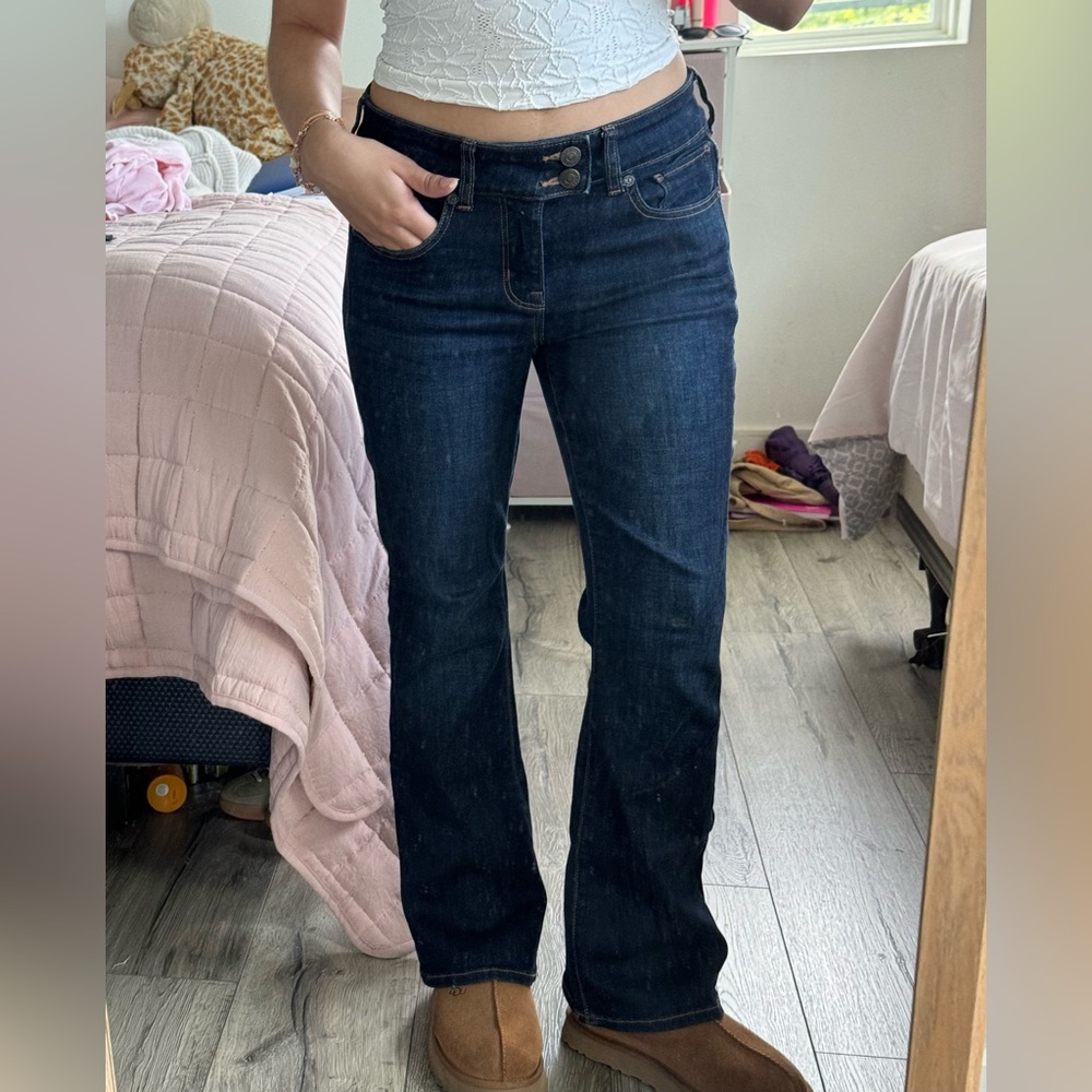 Low rise American eagle bootcut jeans